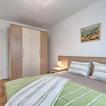 Apartament Alpa-6 By Interhome