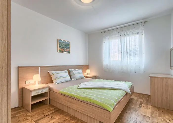 Alpa-6 By Interhome Umag