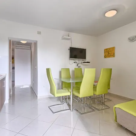 Apartment Alpa-6 By Interhome Umag