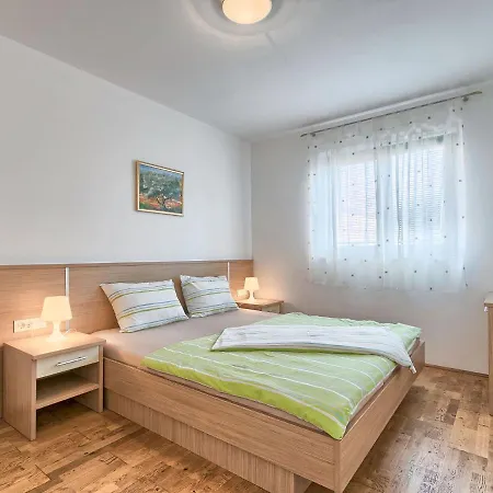 Alpa-6 By Interhome Umag